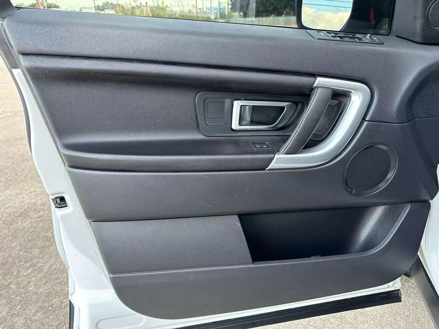 Photo 19 of 2016 Land Rover Discovery Sport SE for sale in Katy, TX