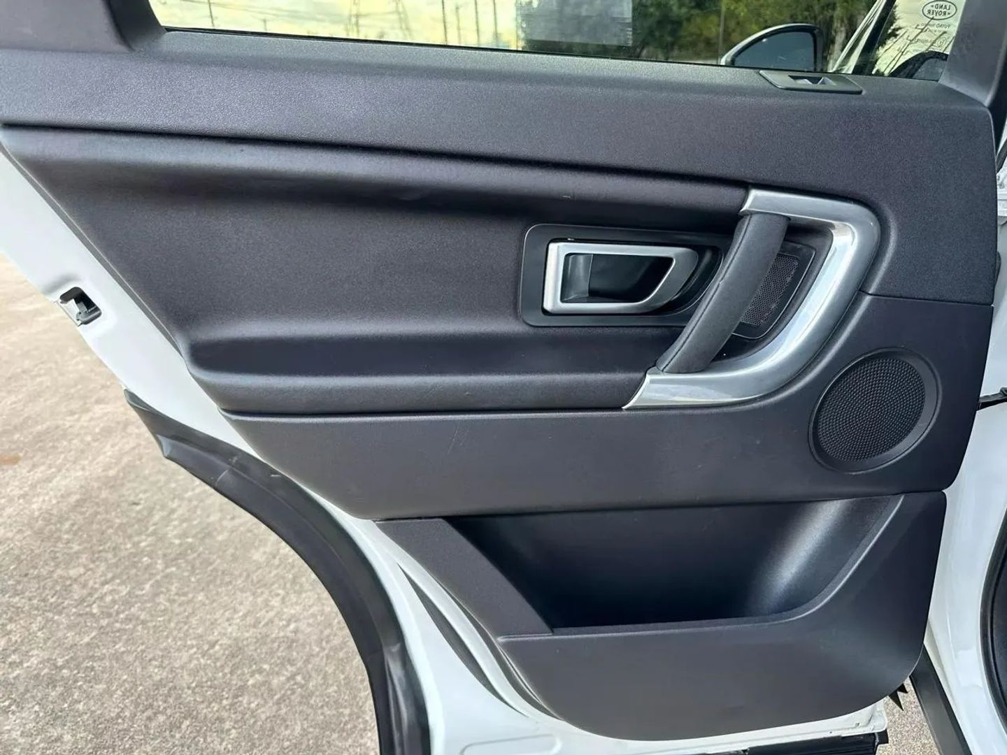 Photo 25 of 2016 Land Rover Discovery Sport SE for sale in Katy, TX
