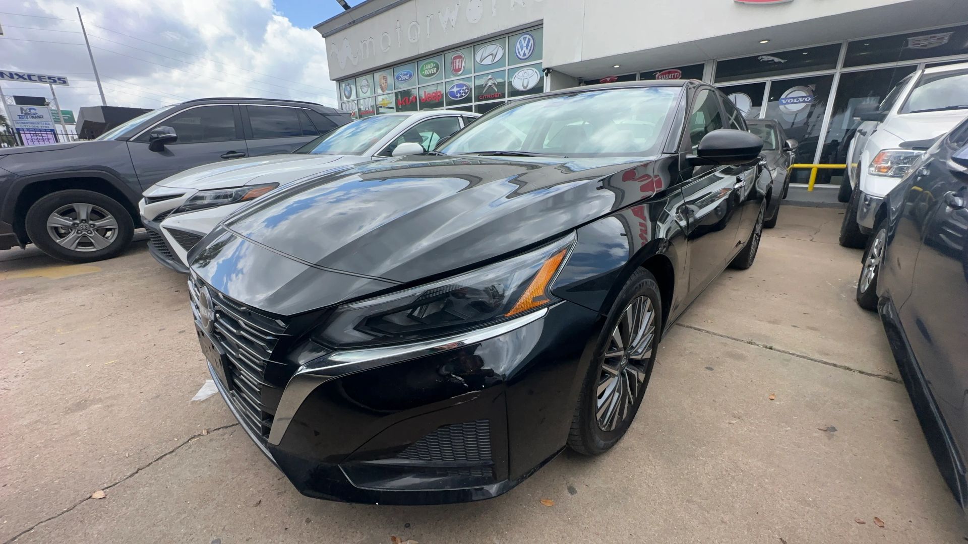 Photo 4 of 2025 Nissan Altima SV for sale in Houston, TX