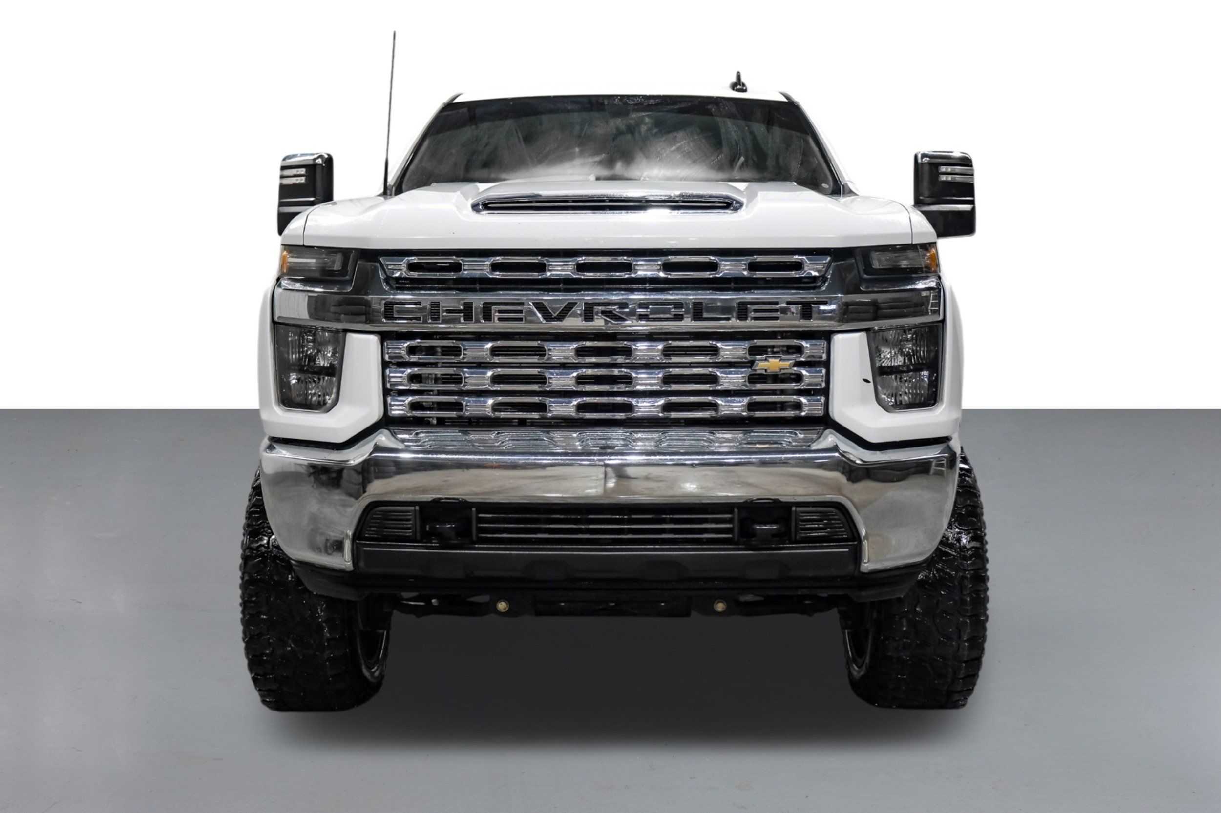 Photo 3 of 2021 Chevrolet Silverado LT for sale in Katy, TX