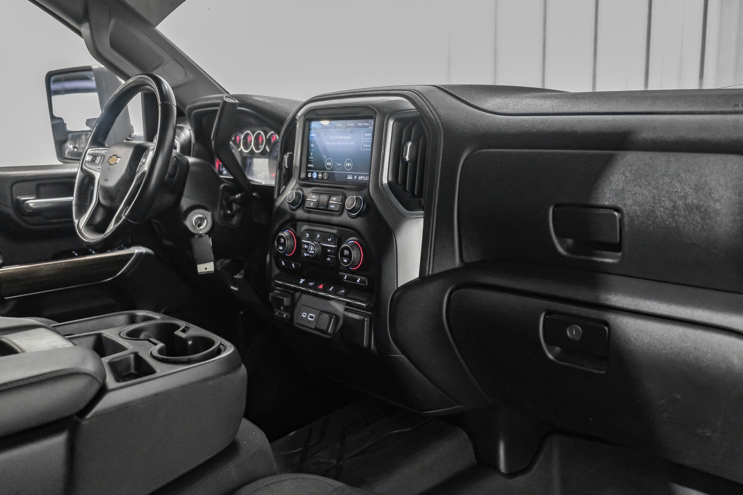 Photo 12 of 2021 Chevrolet Silverado LT for sale in Katy, TX
