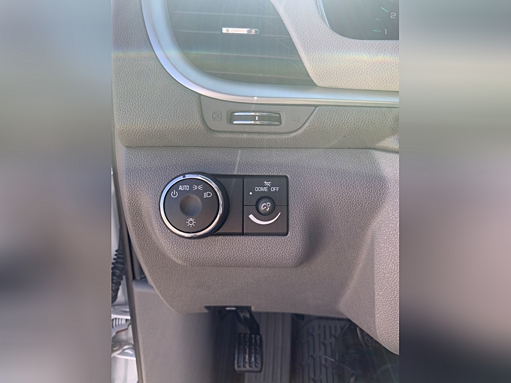 Photo 7 of 2017 Chevrolet Traverse LS for sale in Cypress, TX