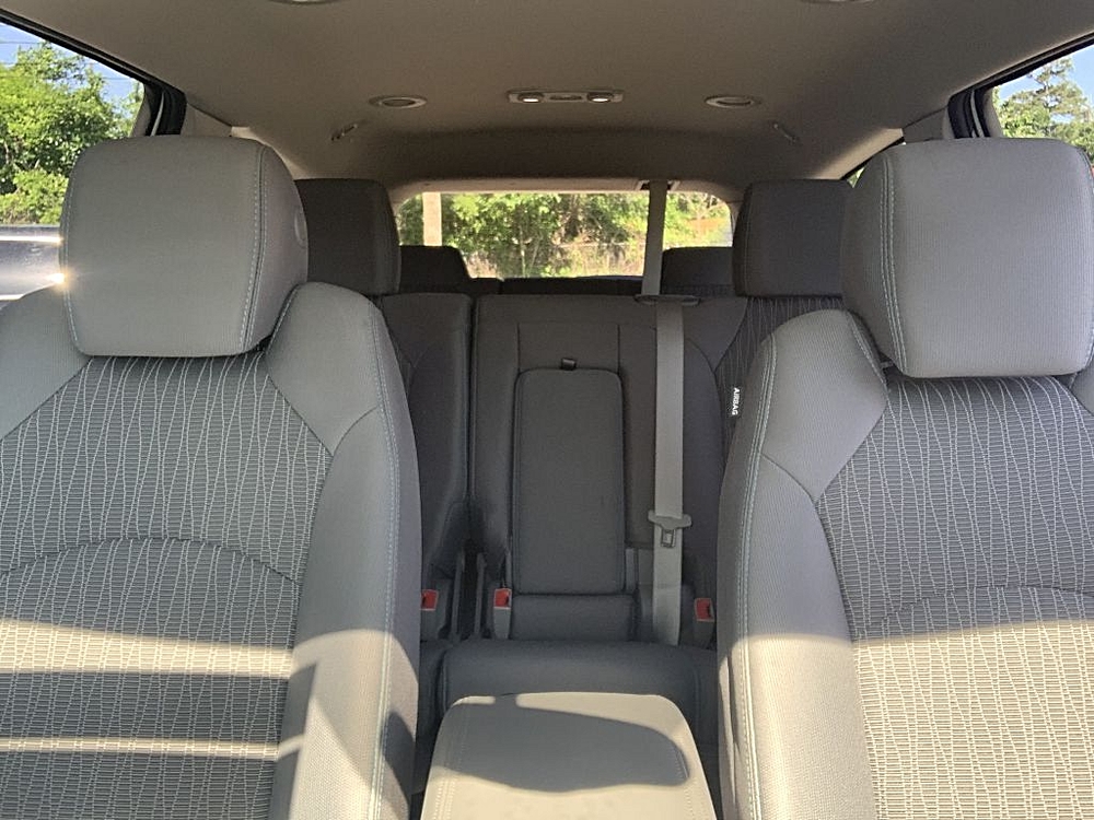 Photo 10 of 2017 Chevrolet Traverse LS for sale in Cypress, TX