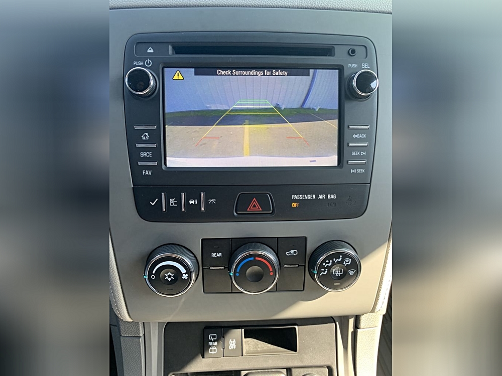 Photo 14 of 2017 Chevrolet Traverse LS for sale in Cypress, TX