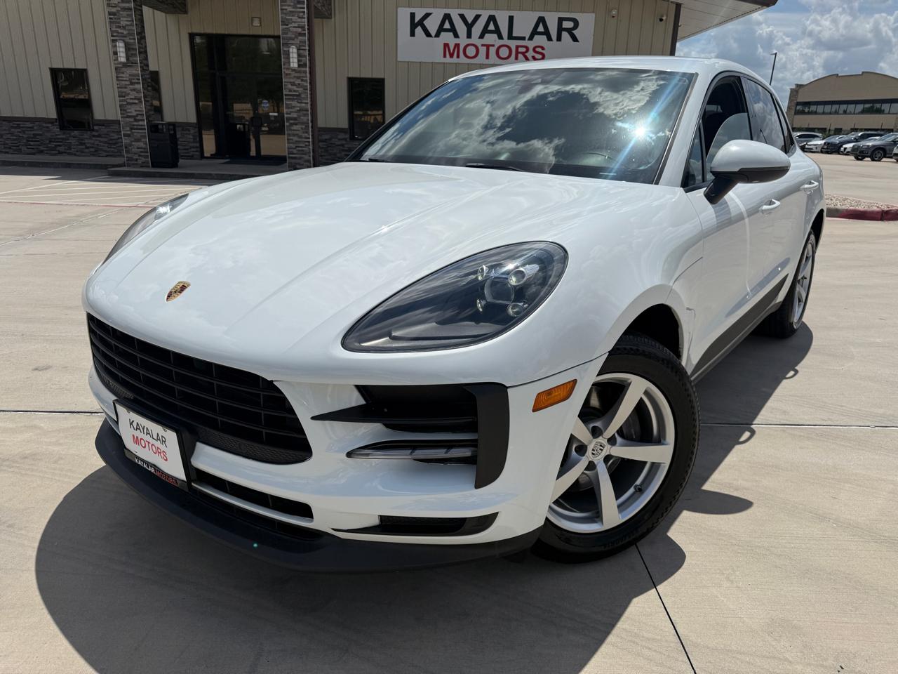 Photo 3 of 2019 Porsche Macan Type for sale in Houston, TX