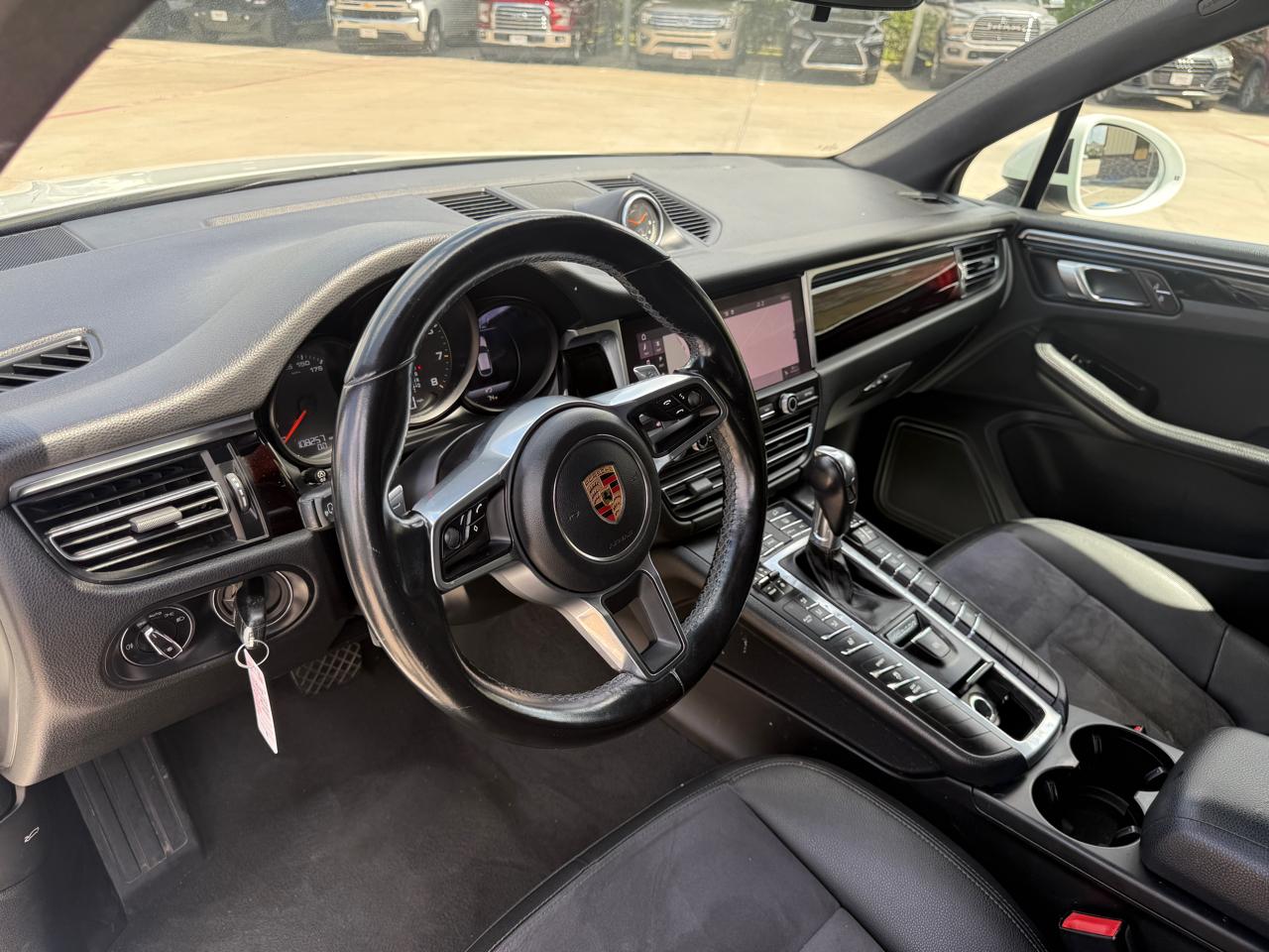 Photo 15 of 2019 Porsche Macan Type for sale in Houston, TX