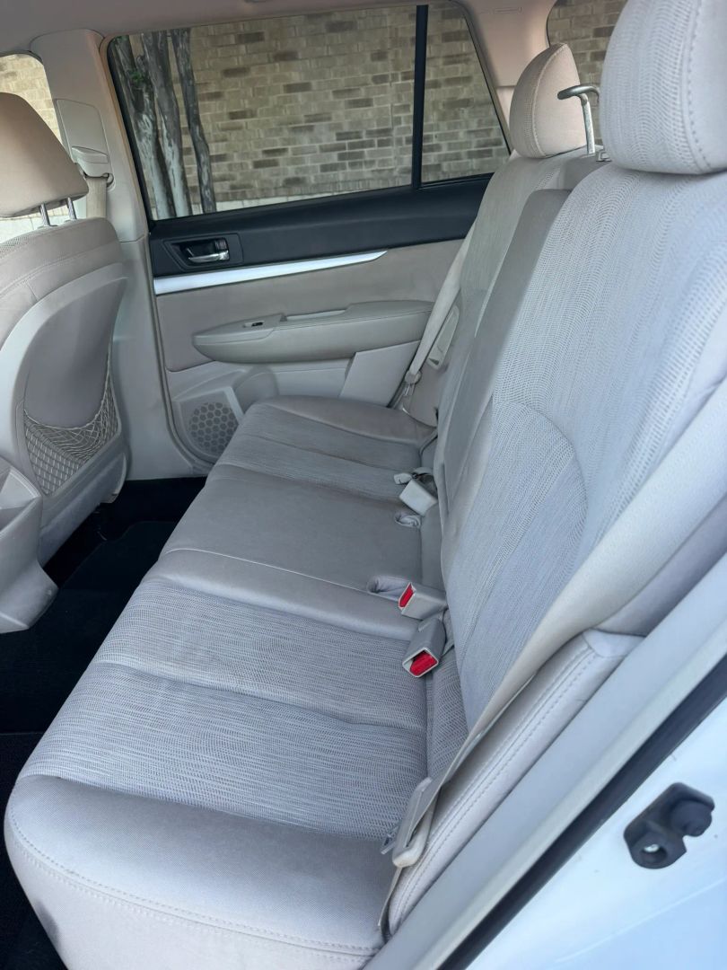 Photo 15 of 2013 Subaru Outback Premium for sale in Katy, TX