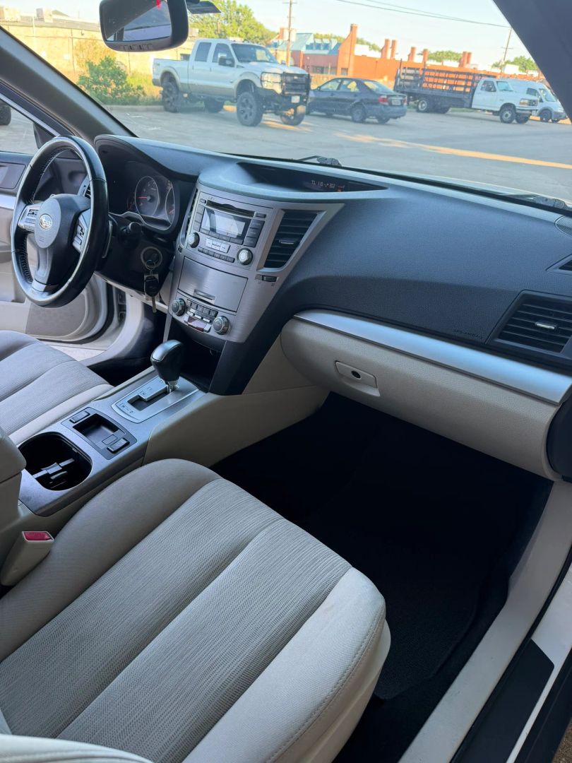 Photo 19 of 2013 Subaru Outback Premium for sale in Katy, TX