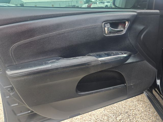 Photo 14 of 2016 Toyota Avalon for sale in Houston, TX