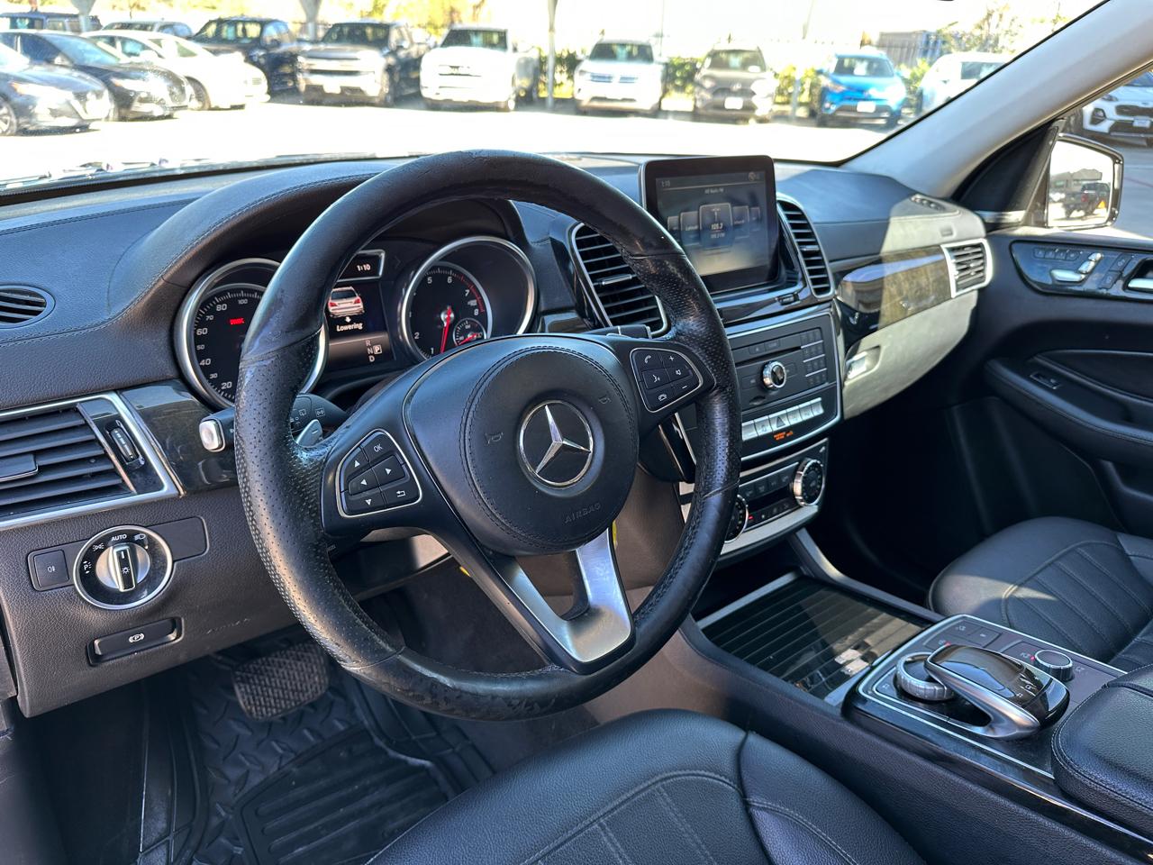 Photo 11 of 2017 Mercedes-Benz Gls-Class GLS450 4MATIC for sale in Houston, TX
