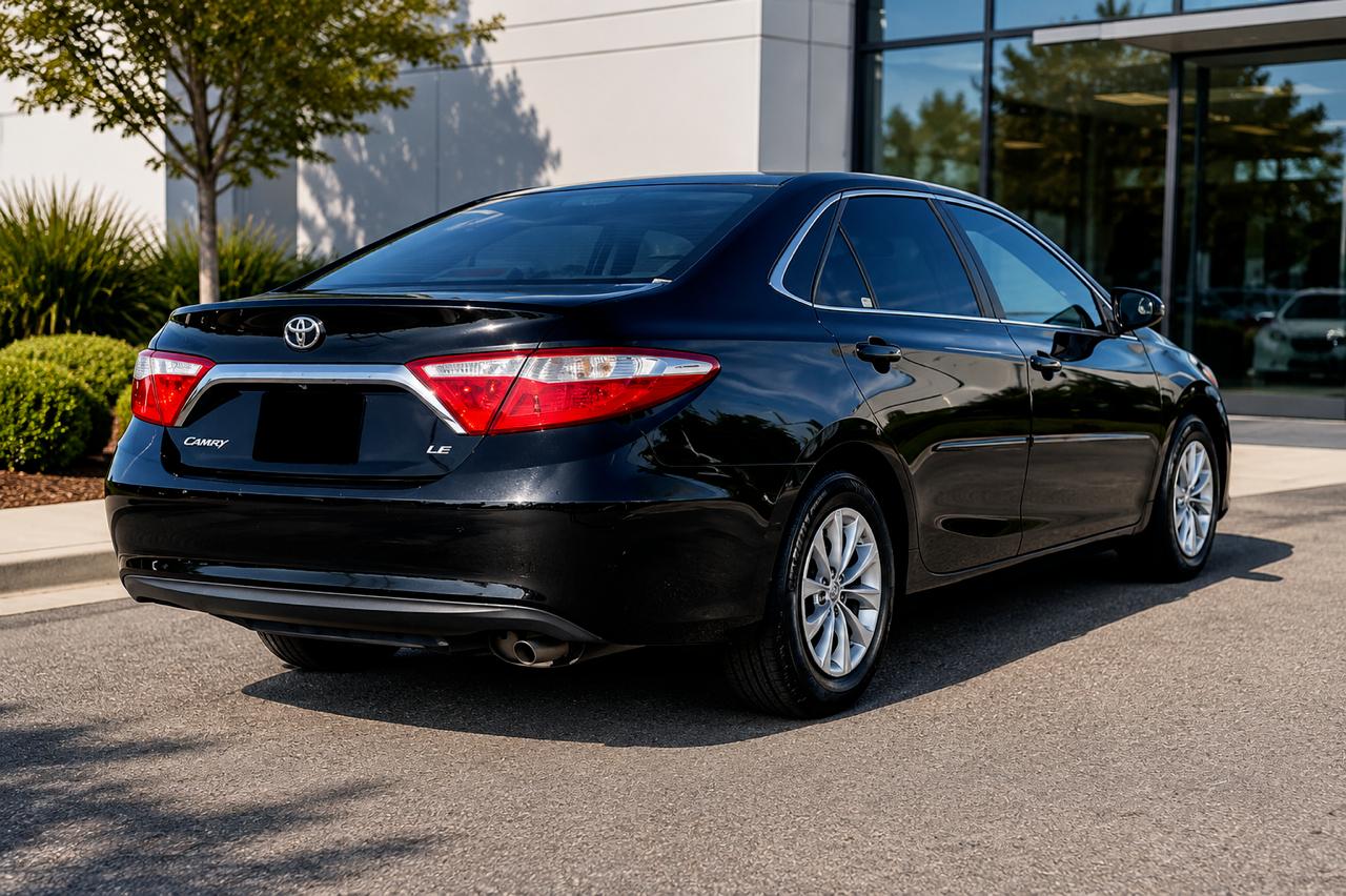Photo 5 of 2015 Toyota Camry LE for sale in Houston, TX