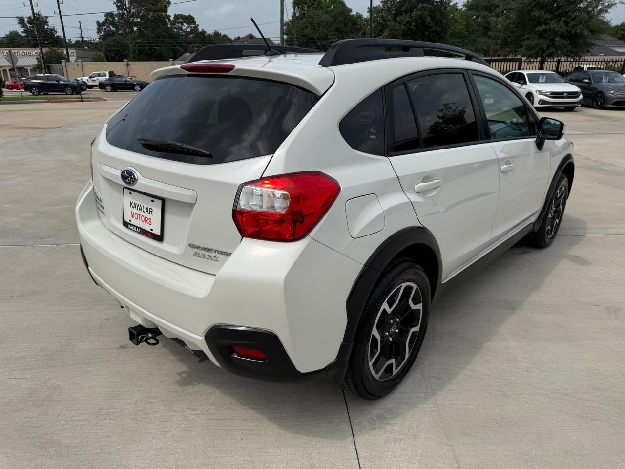 Photo 11 of 2016 Subaru Crosstrek Premium for sale in Houston, TX