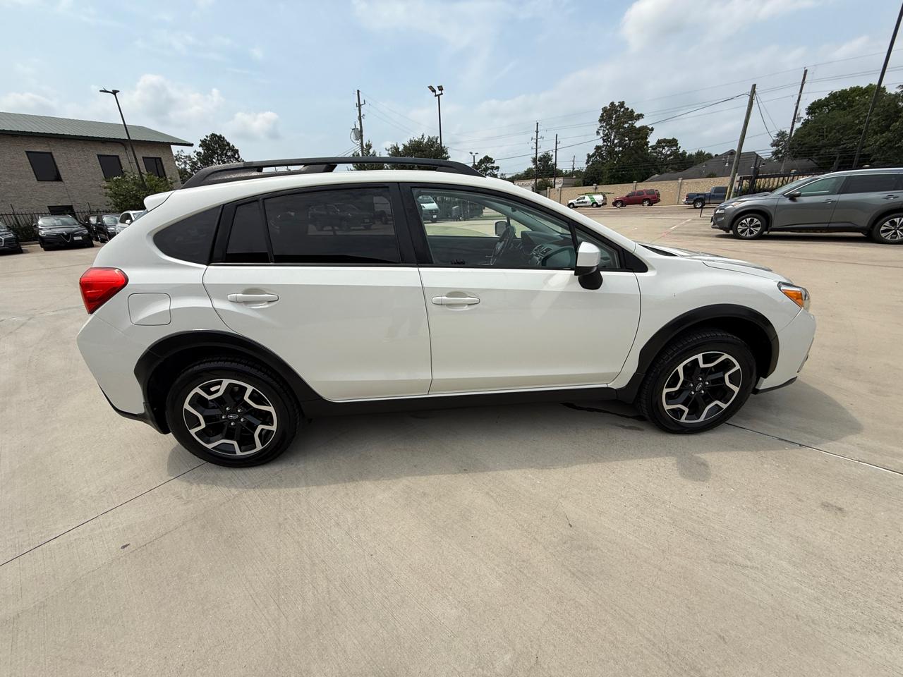 Photo 14 of 2016 Subaru Crosstrek Premium for sale in Houston, TX