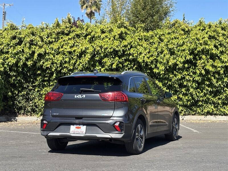 Photo 5 of 2022 Kia Niro EX for sale in Cypress, TX