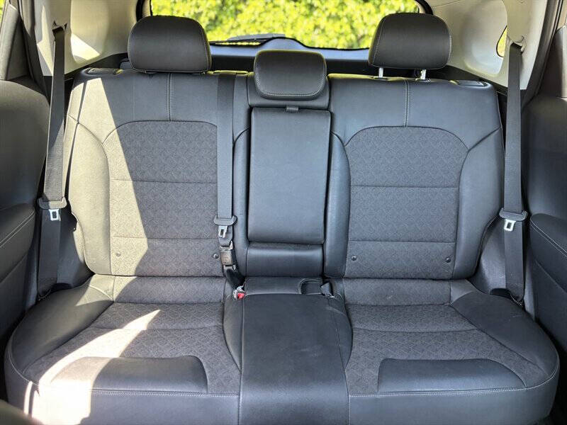 Photo 12 of 2022 Kia Niro EX for sale in Cypress, TX