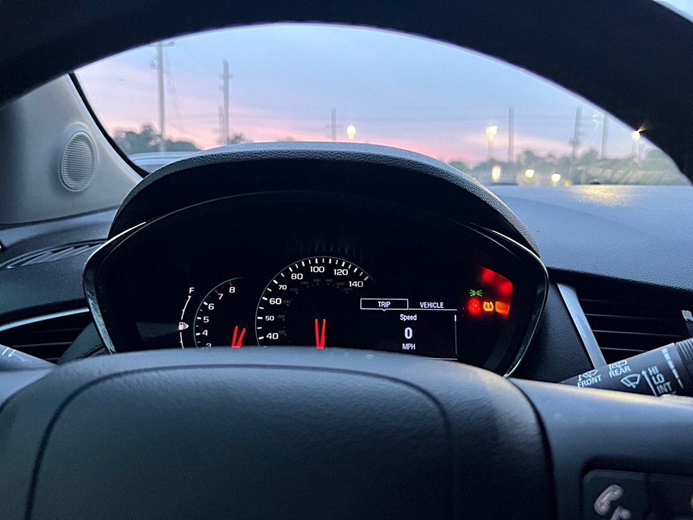 Photo 5 of 2020 Chevrolet Trax LT for sale in Cypress, TX