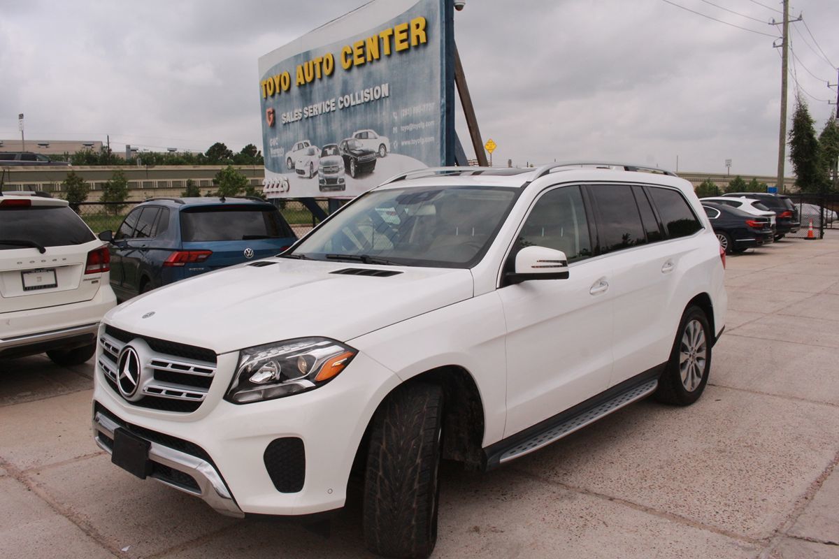 Photo 4 of 2017 Mercedes-Benz Gls-Class Premium Package for sale in Cypress, TX
