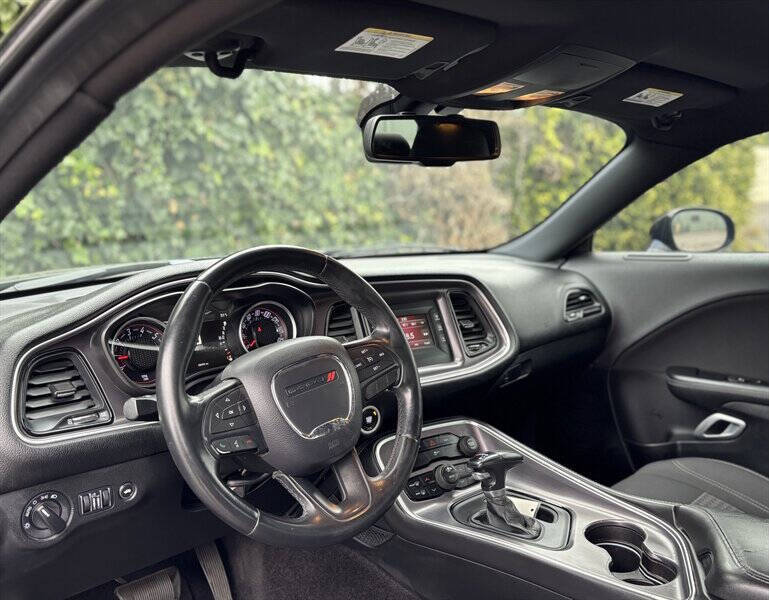 Photo 9 of 2016 Dodge Challenger La for sale in Cypress, TX
