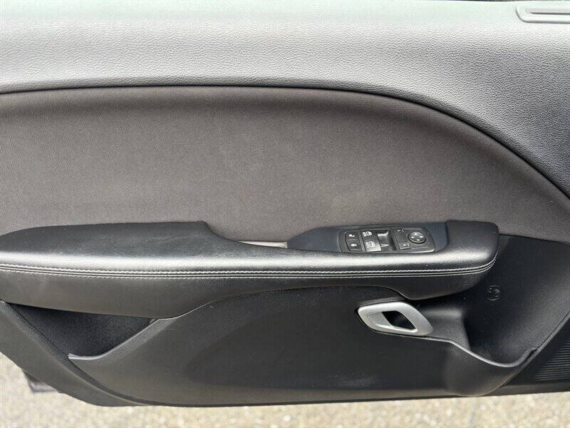 Photo 17 of 2016 Dodge Challenger La for sale in Cypress, TX