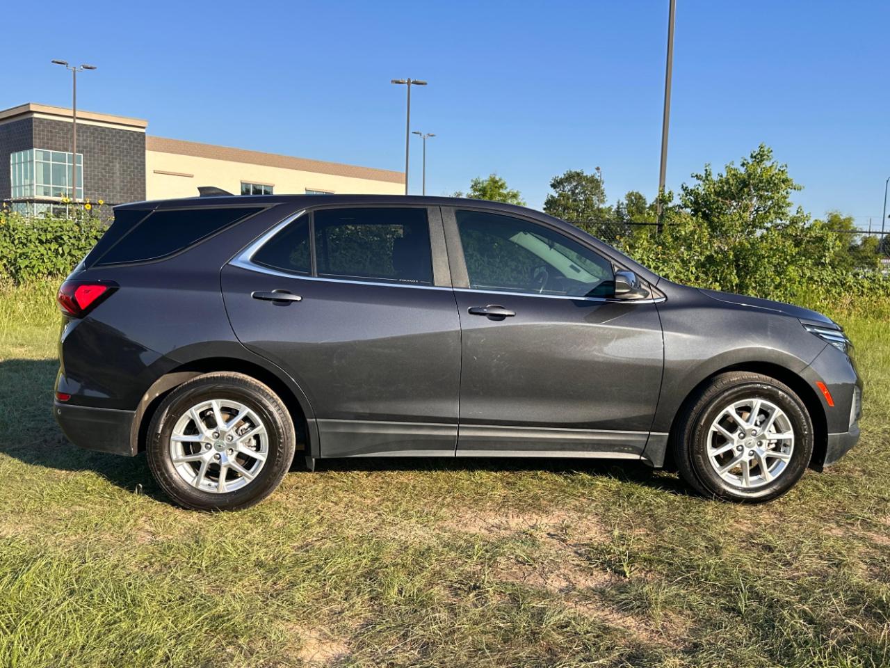 Photo 15 of 2022 Chevrolet Equinox LT 1.5 2WD for sale in Katy, TX