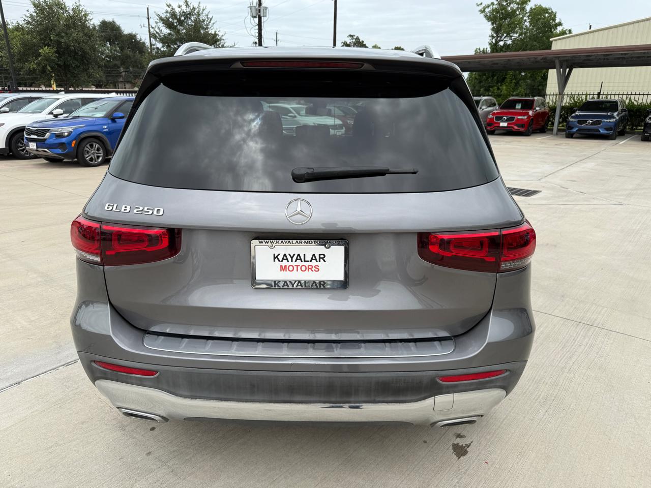 Photo 5 of 2022 Mercedes-Benz Glb-Class GLB 250 for sale in Houston, TX