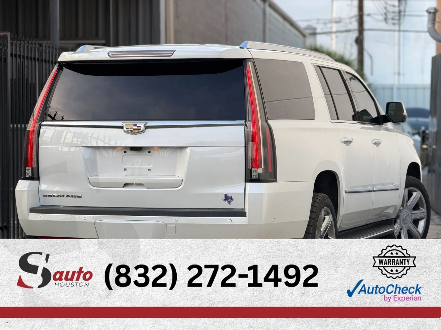 Photo 23 of 2018 Cadillac Escalade Esv Esv for sale in Houston, TX
