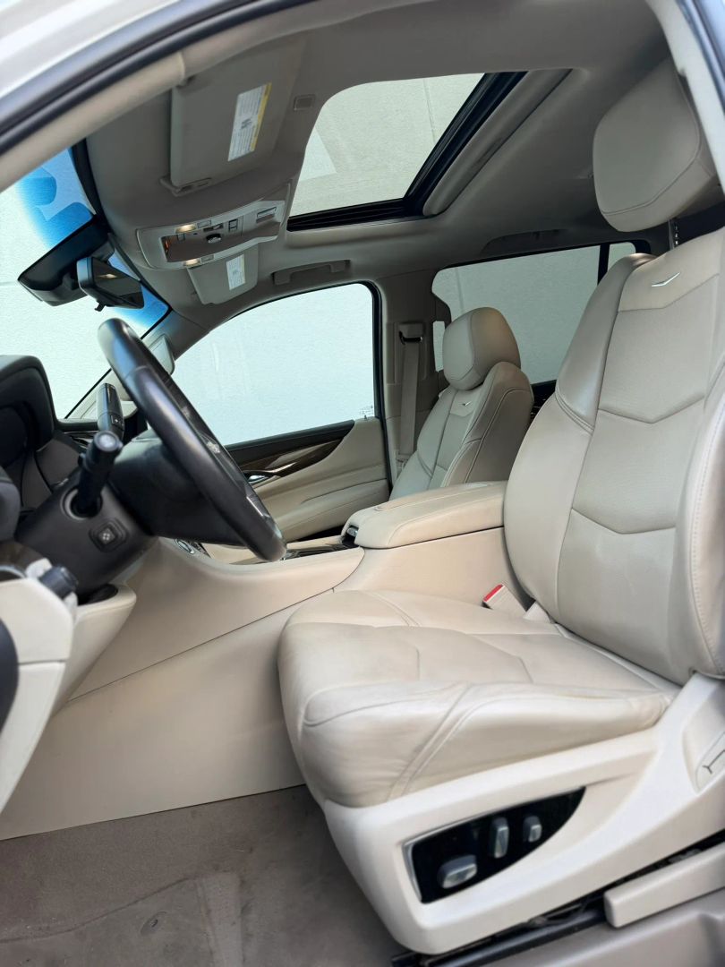 Photo 8 of 2018 Cadillac Escalade Esv Esv for sale in Houston, TX