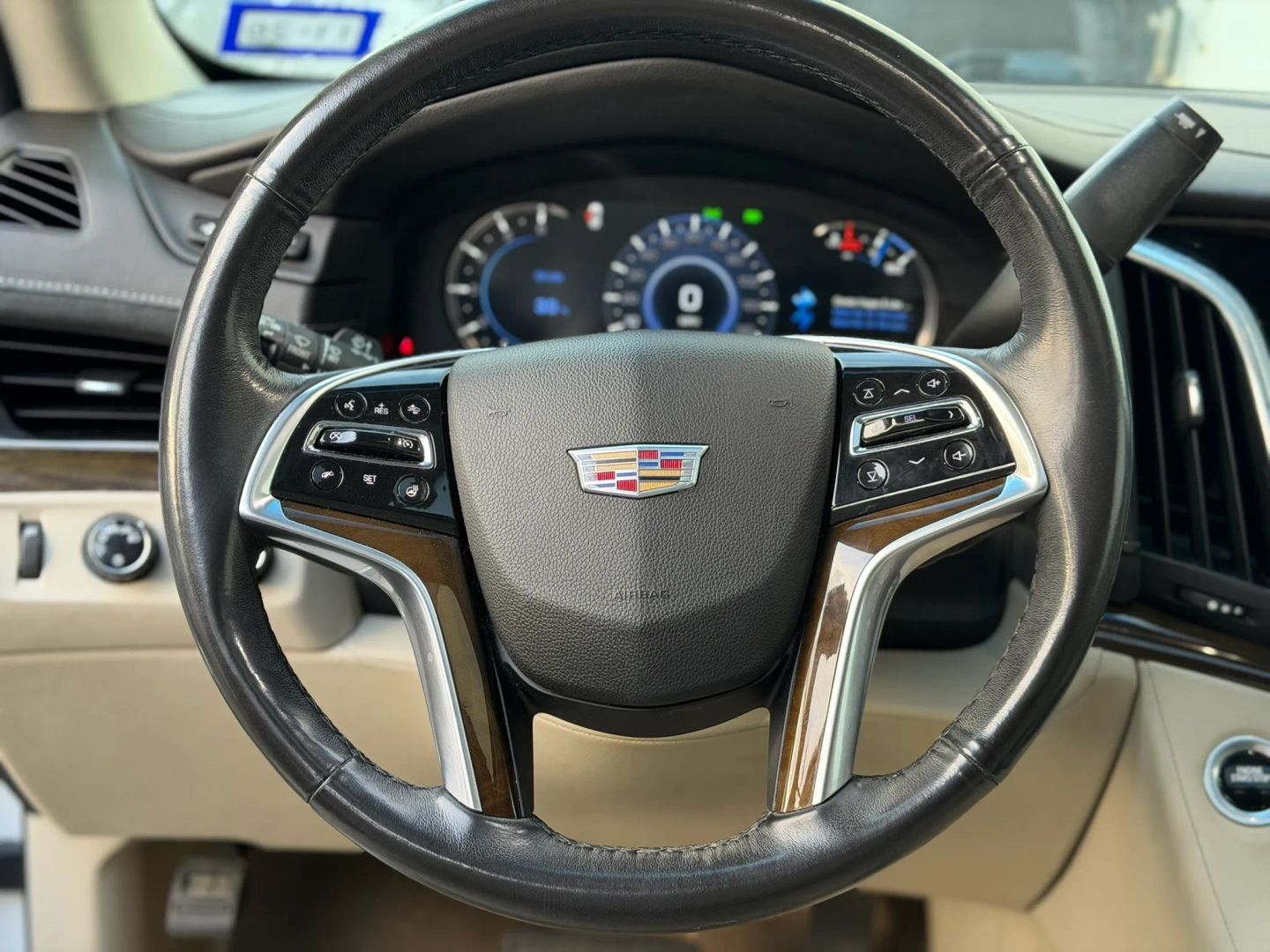 Photo 16 of 2018 Cadillac Escalade Esv Esv for sale in Houston, TX
