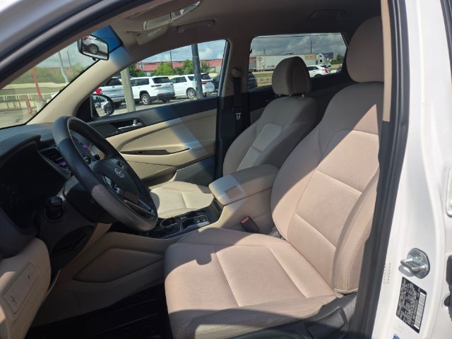 Photo 5 of 2016 Hyundai Tucson SE for sale in Houston, TX