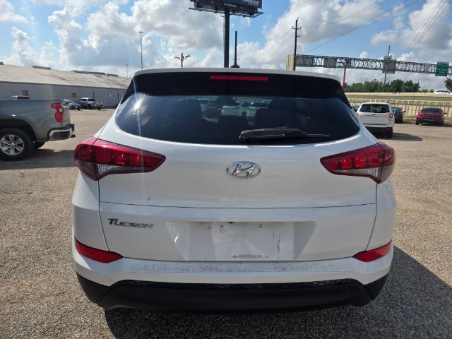 Photo 18 of 2016 Hyundai Tucson SE for sale in Houston, TX