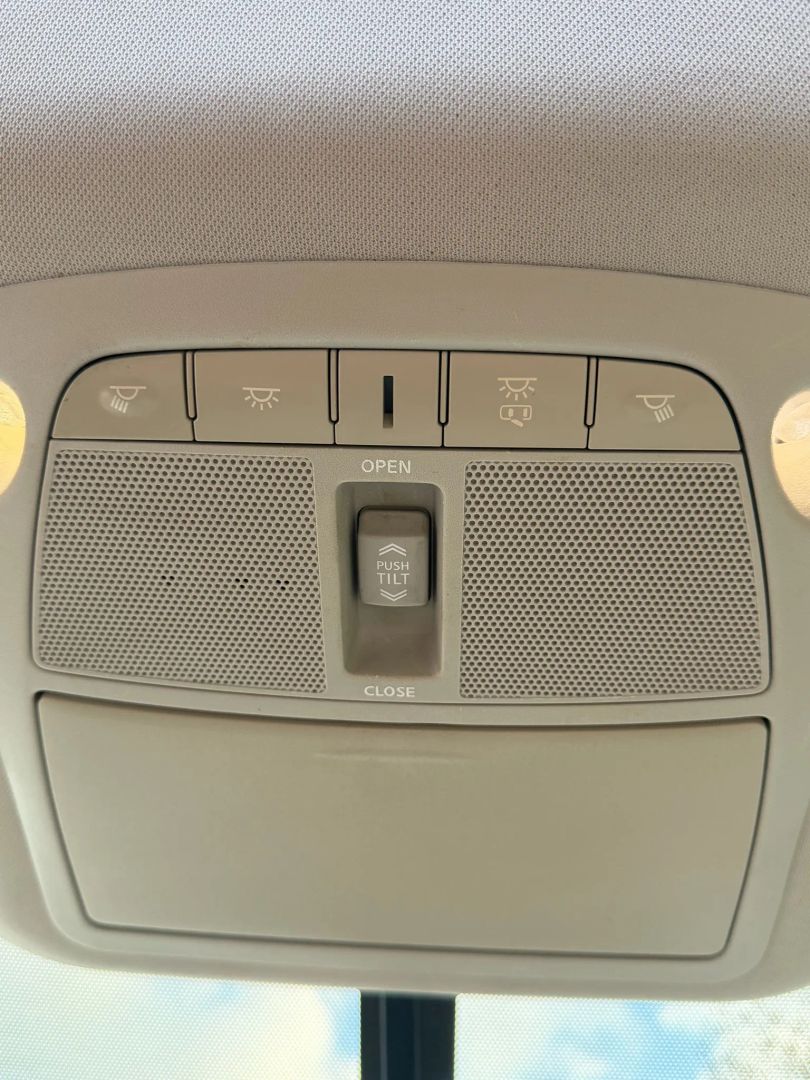 Photo 24 of 2015 Nissan Murano Wagon for sale in Katy, TX
