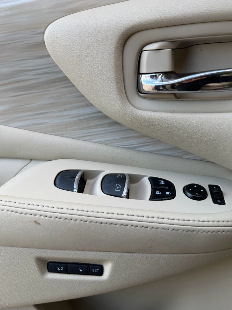 Photo 25 of 2015 Nissan Murano Wagon for sale in Katy, TX