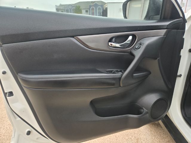Photo 11 of 2016 Nissan Rogue Wagon for sale in Houston, TX