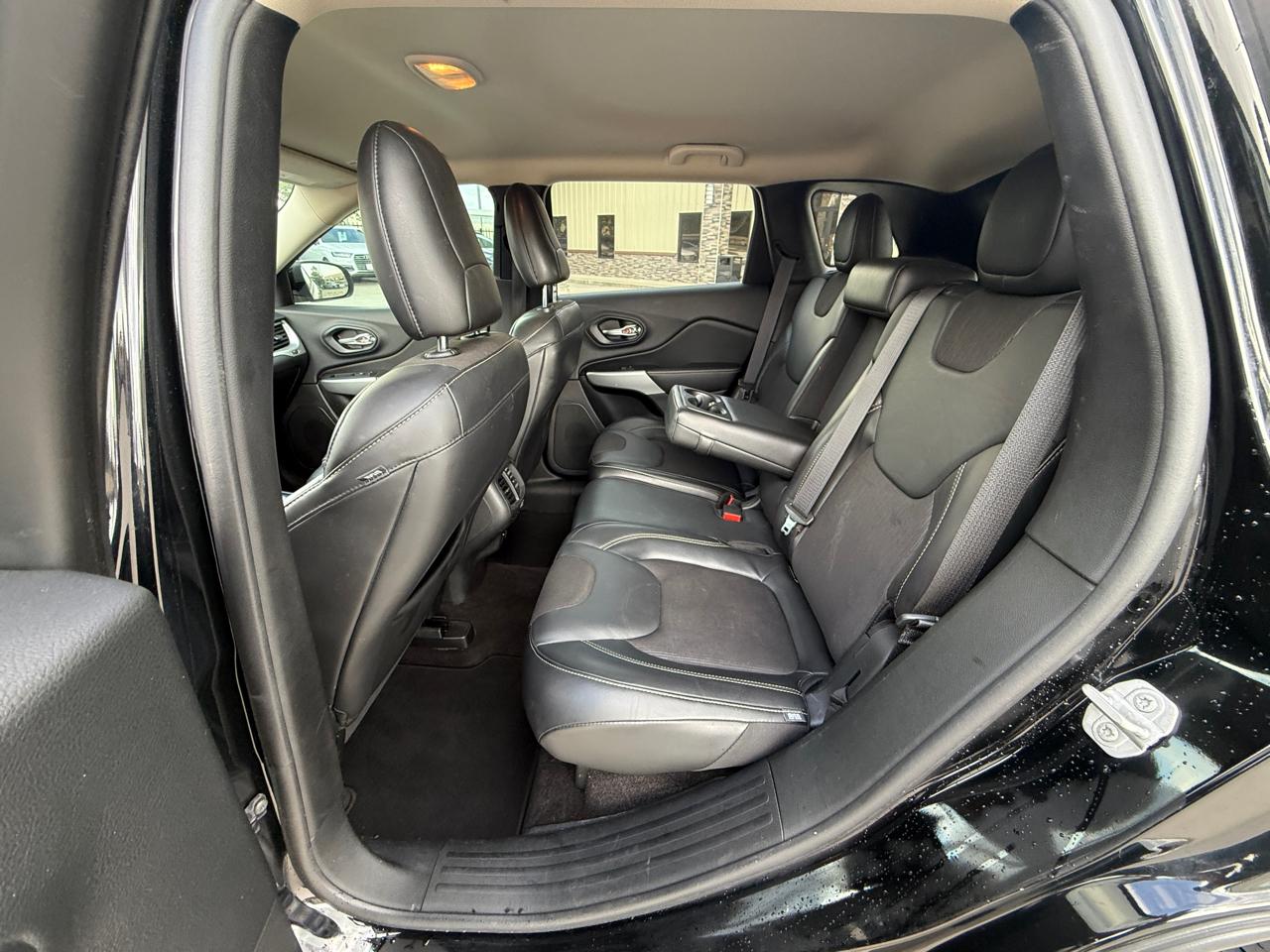 Photo 19 of 2018 Jeep Cherokee Kl for sale in Houston, TX
