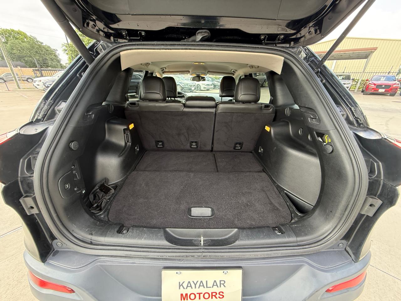 Photo 31 of 2018 Jeep Cherokee Kl for sale in Houston, TX
