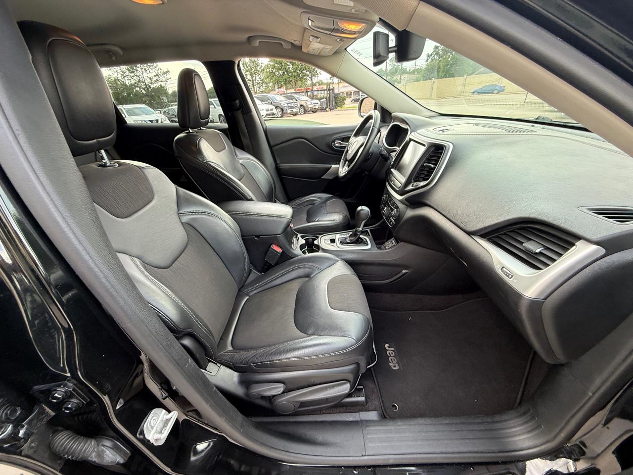 Photo 22 of 2018 Jeep Cherokee Kl for sale in Houston, TX