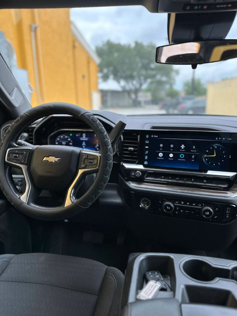 Photo 23 of 2023 Chevrolet Silverado LT for sale in Houston, TX