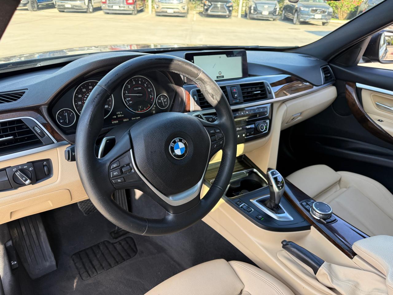 Photo 17 of 2017 BMW 330i 3-series for sale in Houston, TX