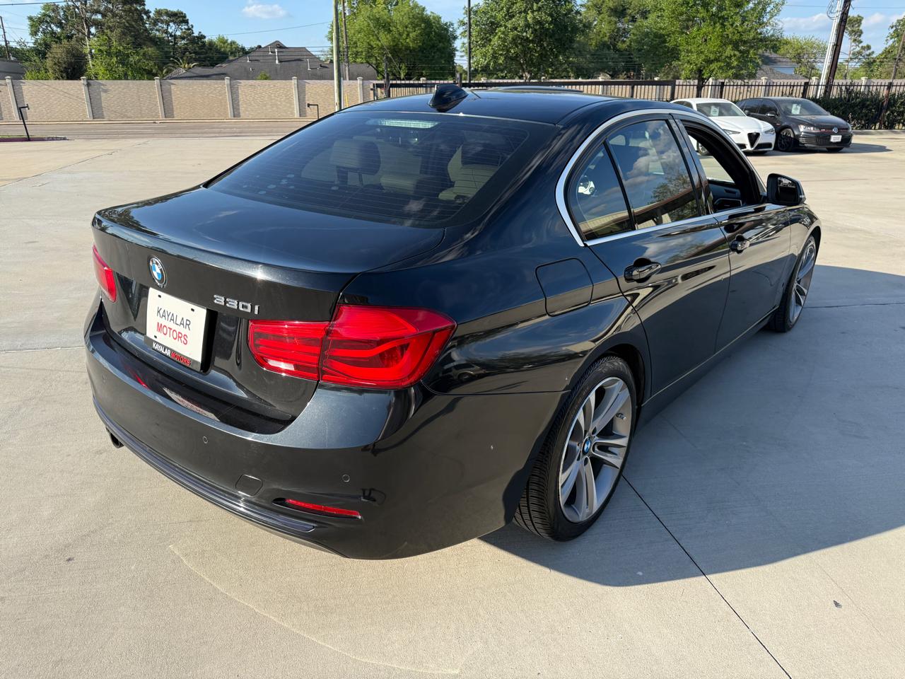 Photo 12 of 2017 BMW 330i 3-series for sale in Houston, TX