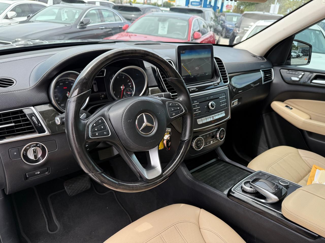 Photo 17 of 2017 Mercedes-Benz Gls-Class Gls450 4MATIC for sale in Houston, TX