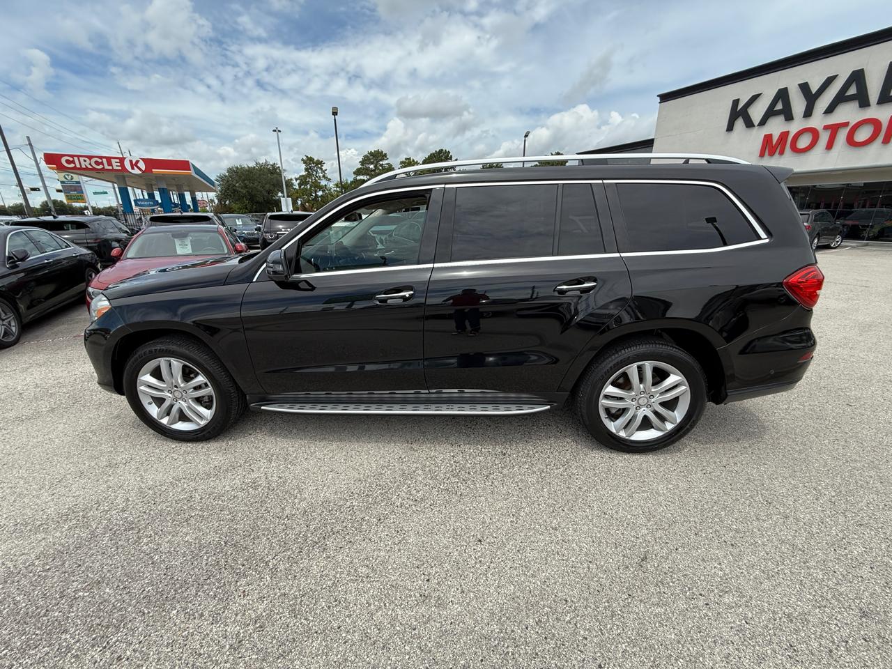 Photo 6 of 2017 Mercedes-Benz Gls-Class Gls450 4MATIC for sale in Houston, TX
