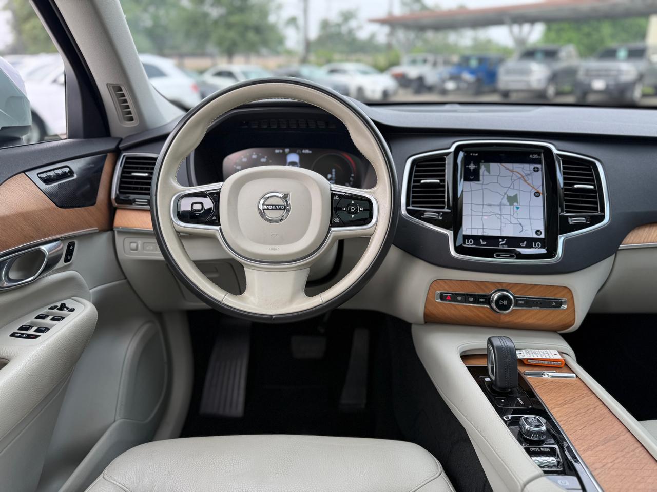 Photo 21 of 2021 Volvo Xc90 Momentum for sale in Houston, TX