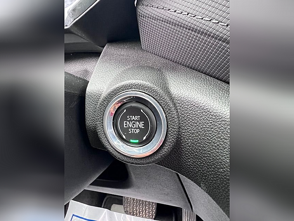 Photo 6 of 2023 Chevrolet Trailblazer LT for sale in Cypress, TX