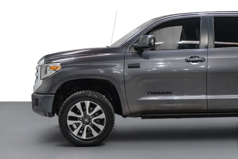 Photo 9 of 2018 Toyota Tundra Limited for sale in Katy, TX