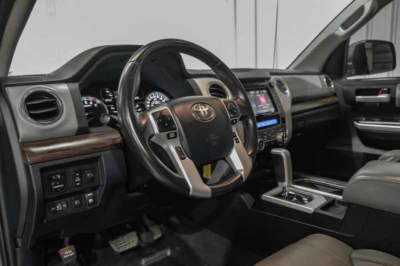 Photo 13 of 2018 Toyota Tundra Limited for sale in Katy, TX
