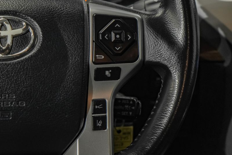 Photo 16 of 2018 Toyota Tundra Limited for sale in Katy, TX