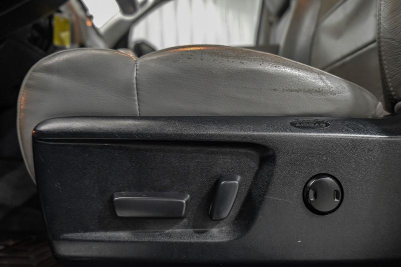 Photo 29 of 2018 Toyota Tundra Limited for sale in Katy, TX