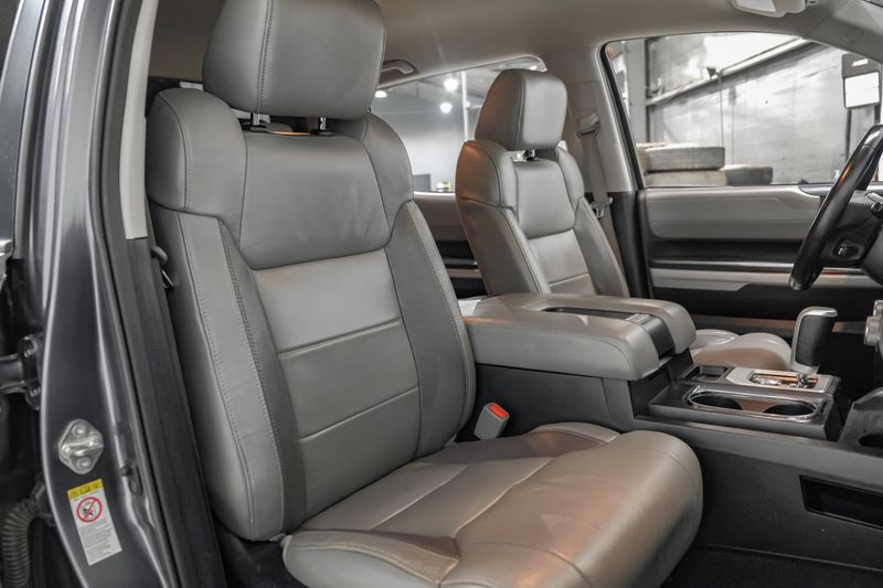 Photo 30 of 2018 Toyota Tundra Limited for sale in Katy, TX