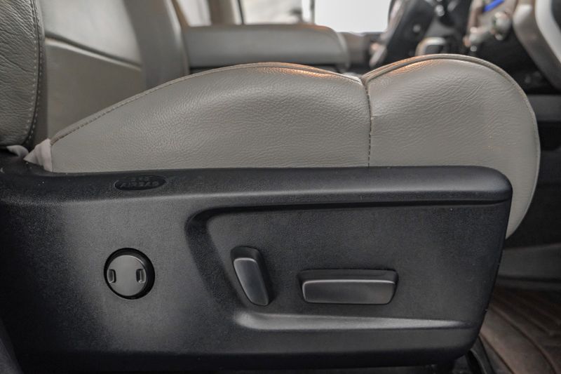 Photo 31 of 2018 Toyota Tundra Limited for sale in Katy, TX