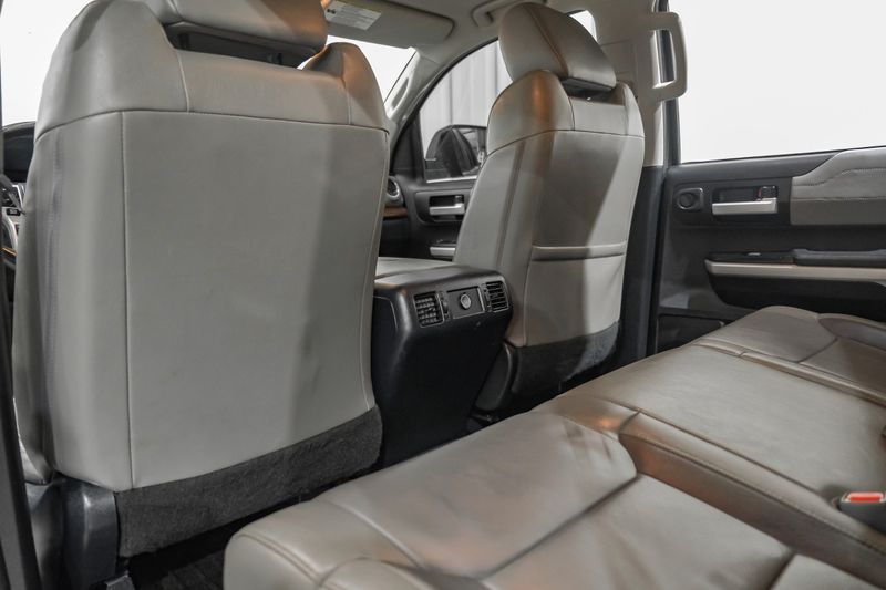 Photo 34 of 2018 Toyota Tundra Limited for sale in Katy, TX